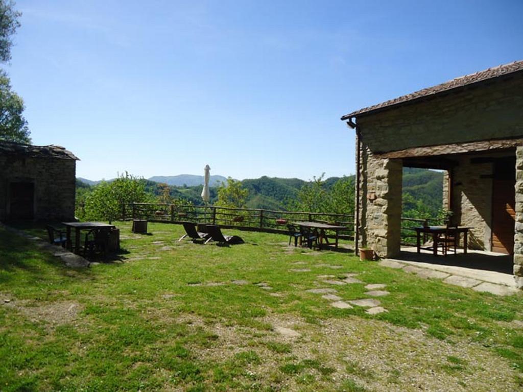 Agriturismo I Monti Di Salecchio パラッツオーロ・スル・セーニオ 部屋 写真